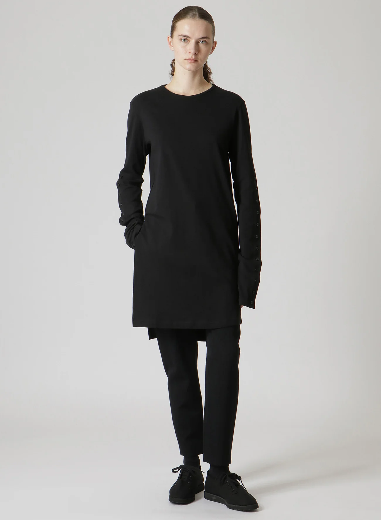 30/- COMBED COTTON LONG SLEEVE T-SHIRT WITH BUTTON-UP SLEEVE SLITS - Image 3