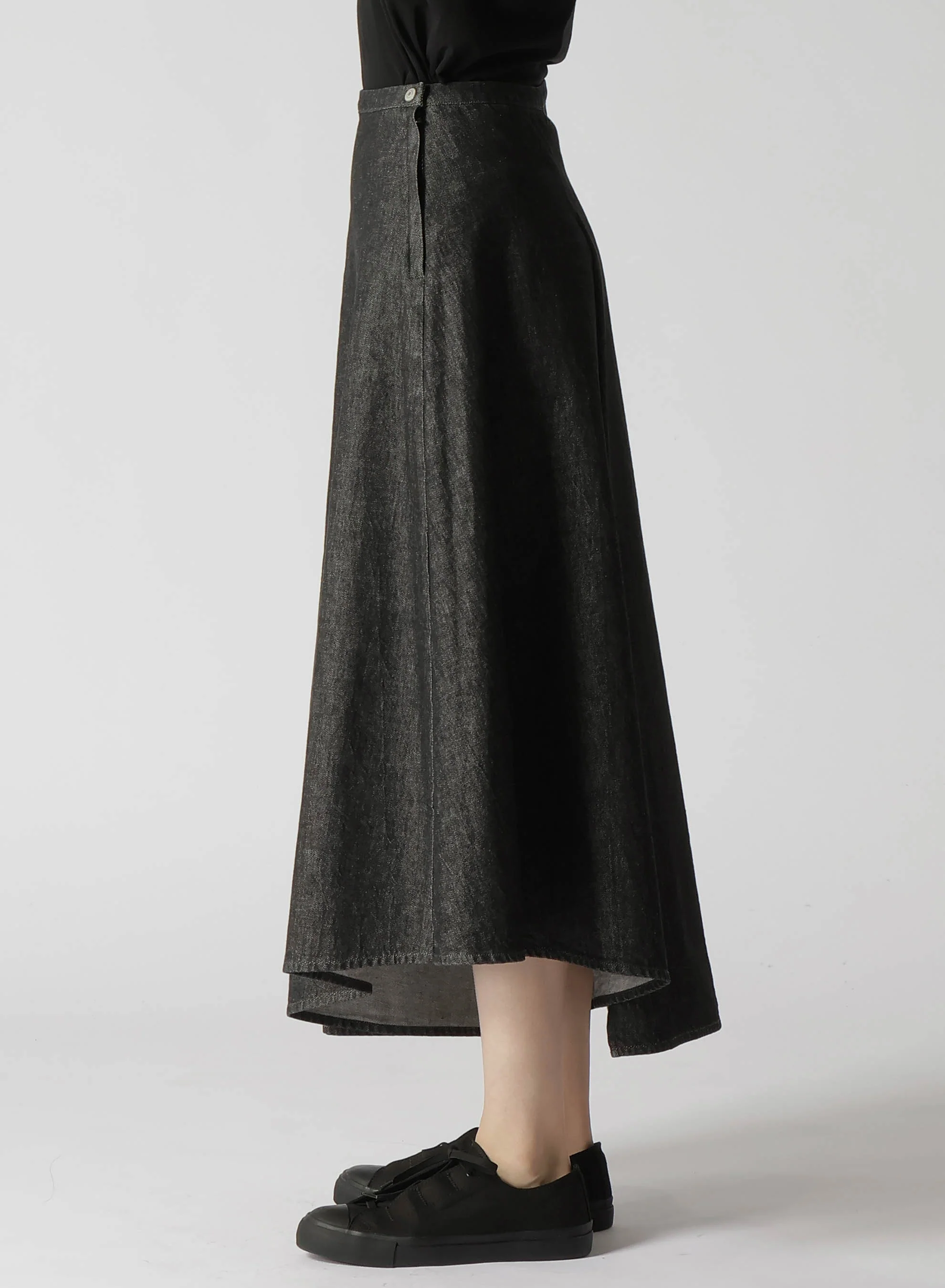 10OZ UNEVEN YARN DENIM CURVED WAIST SKIRT - Image 4