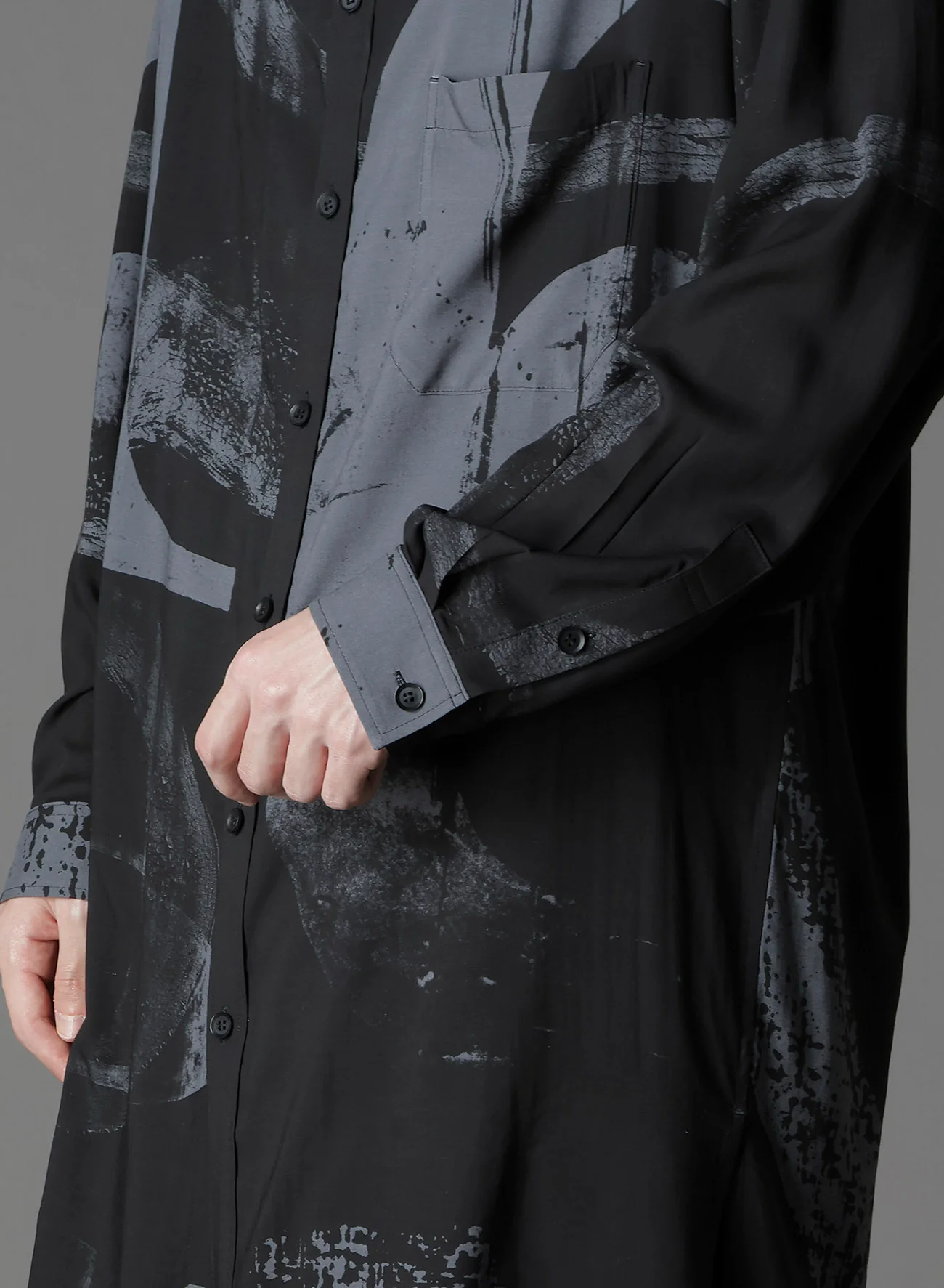 RAYON PRINT  NUMBER PATTERN LONG SHIRT - Image 8
